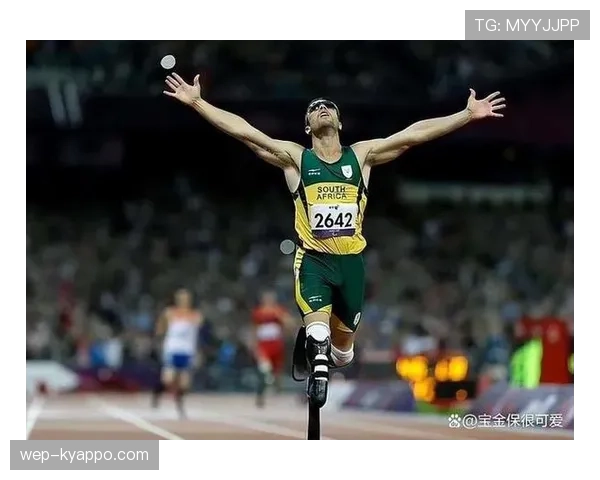 奥斯卡·皮斯托瑞斯训练完顺手把假肢挂衣架上，这日子过得比普通人还规律？