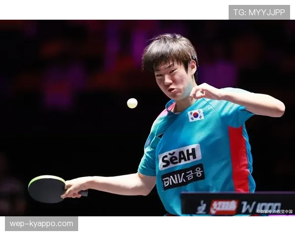 张本智和今天又穿得像来蹦迪，比赛场上居然一点都不像认真赌钱的样子？