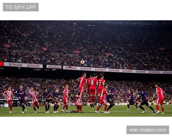 快速任意球规则：何时可立即开球、对方10码与裁判干预情况